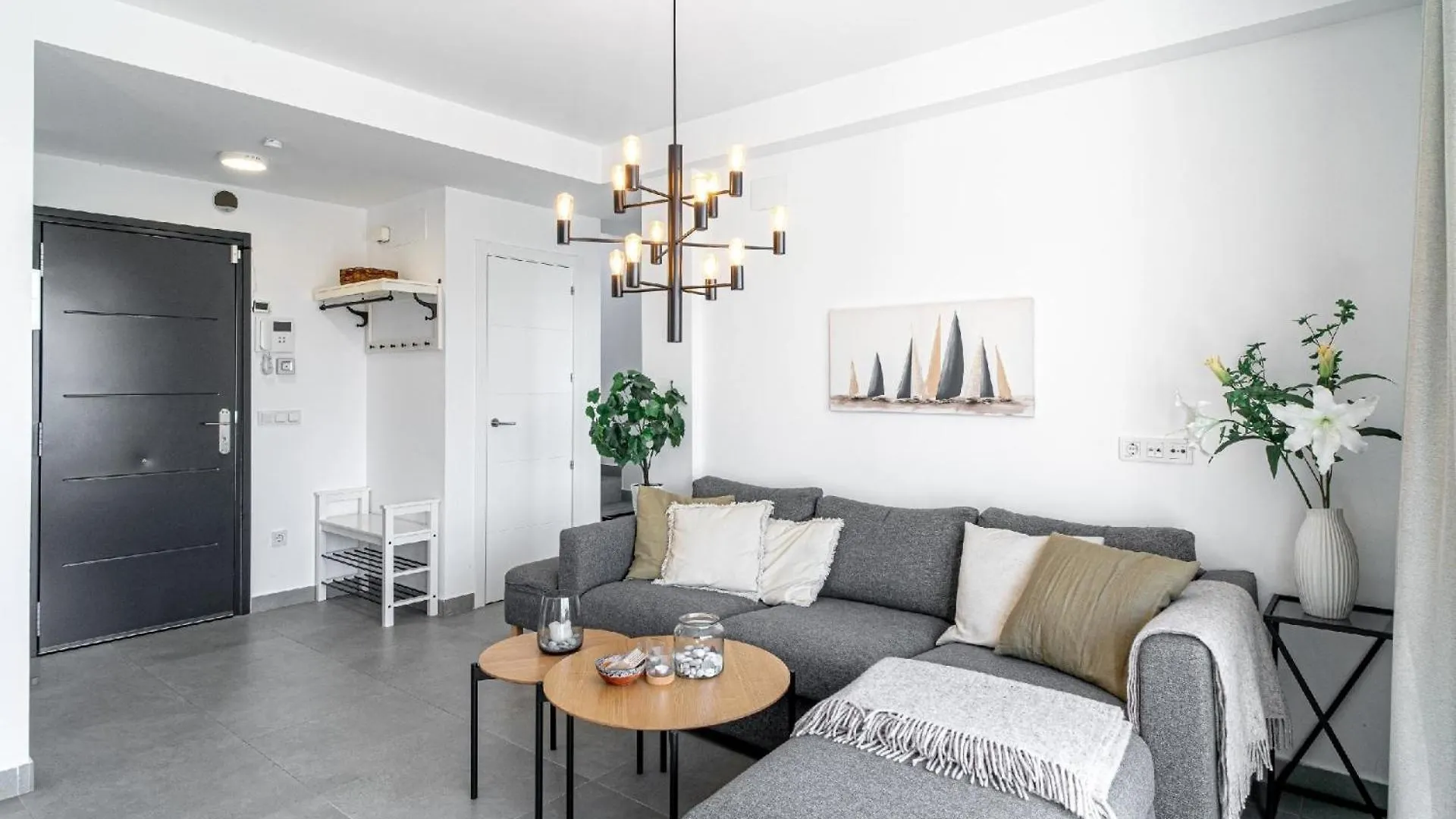 Apartment Ferienwohnung Fuer 6 Personen Ca 100 Qm In Nerja, Andalusien Costa Del Sol