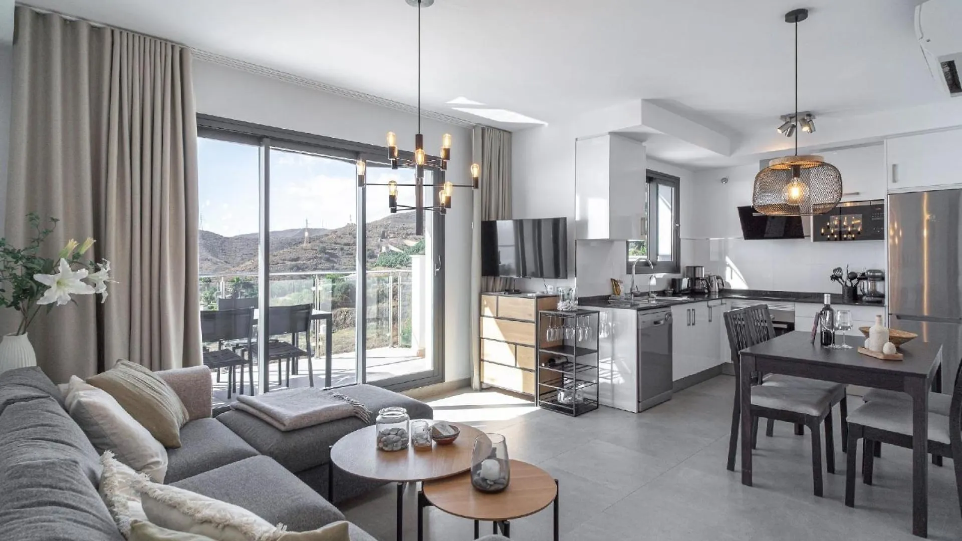 Ferienwohnung Fuer 6 Personen Ca 100 Qm In Nerja, Andalusien Costa Del Sol Nerja