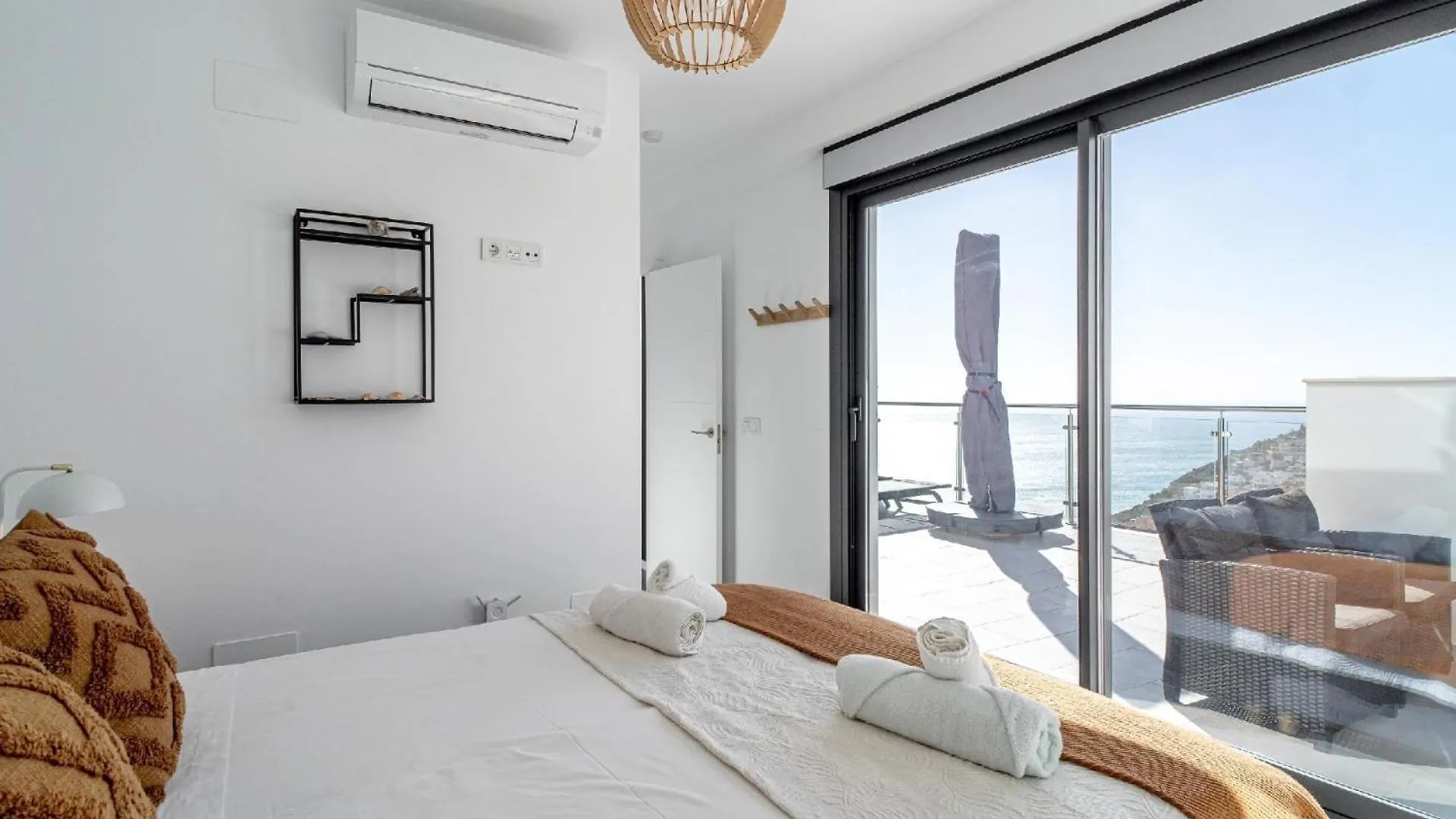 Apartmán Ferienwohnung Fuer 6 Personen Ca 100 Qm In Nerja, Andalusien Costa Del Sol
